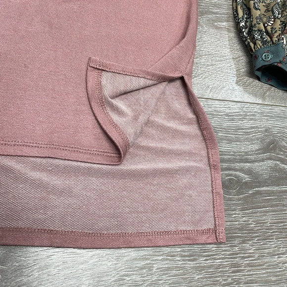 NWT Daytrip Raw Edge Oversized Ling Sleeve Top Boho XS - Picture 13 of 16